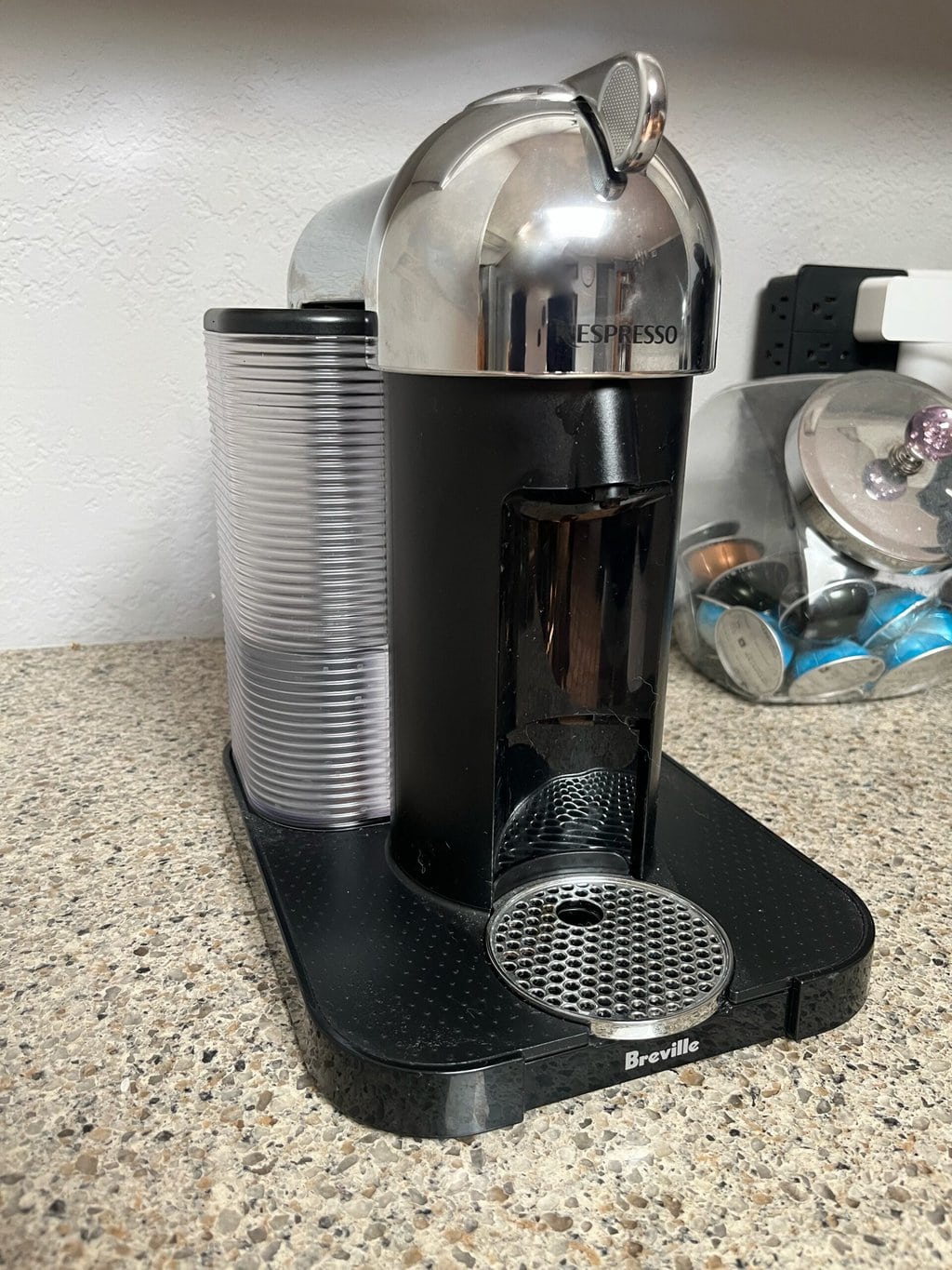 Nespresso Vertuo water tank